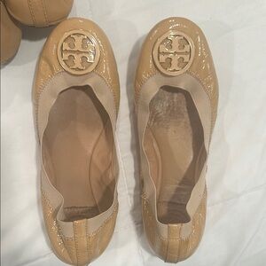 Tory Burch Beige Patent Leather Flats